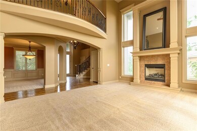 9014 Martindale St, Lenexa, KS 66220 - photo 6