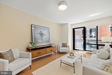 Ventana unit 201, Washington, DC 20004 - photo 2