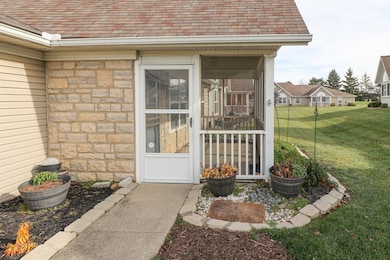 677 Scott Dr unit 677, Ontario, OH 44906 - photo 4