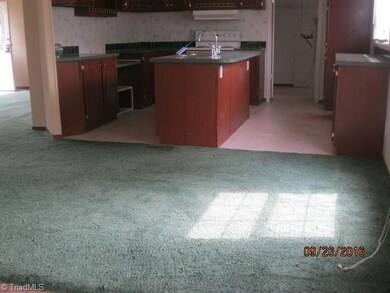 4553 Ridgeback Rd, Asheboro, NC 27205 - photo 5