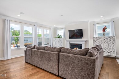 7-web-or-mls-832 Tryon Palace St-30