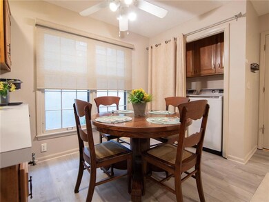 11101 Delmar Ct, Leawood, KS 66211 - photo 5