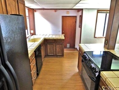 Open kitchen with tons of counter space