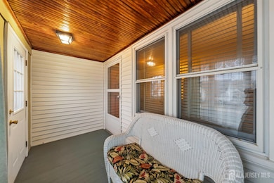 23 W Grochowiak St, South River, NJ 08882 - photo 6