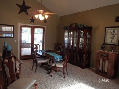 A view to the dining room from the LR