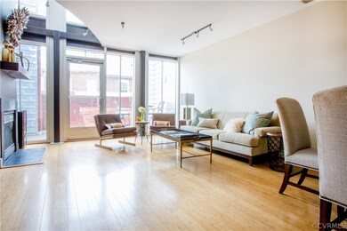 GREAT ROOM w WALL OF GLASS, BAMBOO FLOORS, GAS FIR