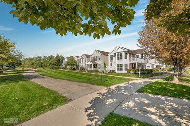 945 Symphony Dr unit 7081, Aurora, IL 60504 - photo 4