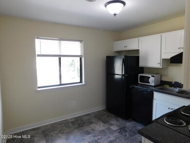 201 Shipman Rd unit 38, Havelock, NC 28532 - photo 7