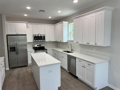 1013 Foote St, Eustis, FL 32726 - photo 2