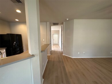 6035 Lynwood Banks Ln, Houston, TX 77092 - photo 6