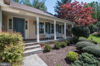 20320 Pleasant Ridge Dr, Montgomery Village, MD 20886 - photo 3