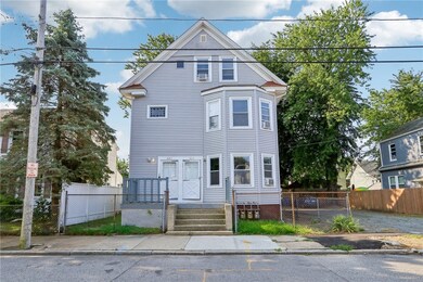 332 Bay View Ave, Providence, RI 02905 - photo 4