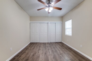 9906 Lonallen St, Houston, TX 77088 - photo 6