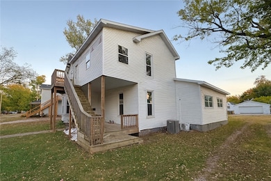 1509 Lafayette Ave, Mattoon, IL 61938 - photo 2