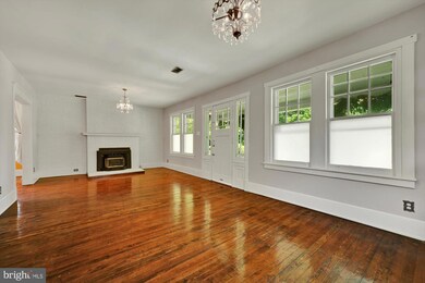 1412 Girard Ave, Reading, PA 19610 - photo 3