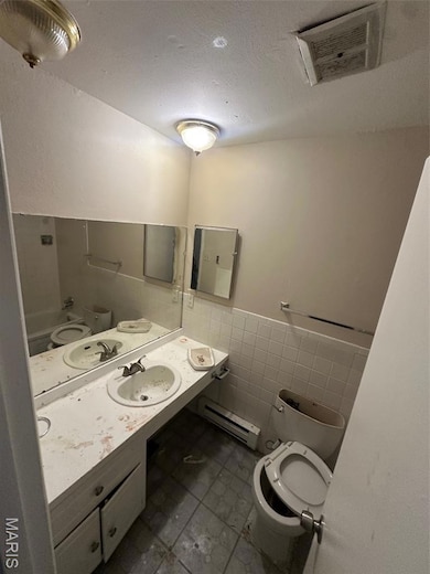 8751 Sieloff Dr unit F, Hazelwood, MO 63042 - photo 6