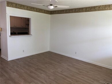 330 Camden N unit 330, West Palm Beach, FL 33417 - photo 6