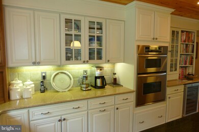 145 Cielo Ln, Berkeley Springs, WV 25411 - photo 3