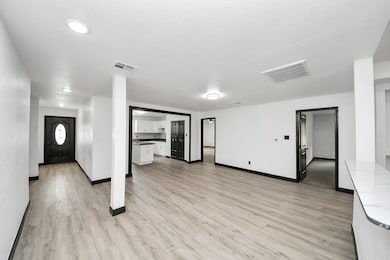 2884 County Road 5018, Cleveland, TX 77327 - photo 3