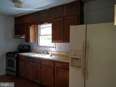 5700 Hodges Rd, Sykesville, MD 21784 - photo 5