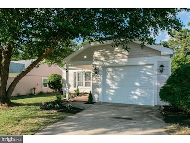 71 Buckingham Dr, Southampton, NJ 08088 - photo 3