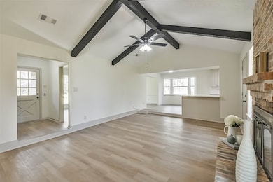 Open to kitchen & Formal
