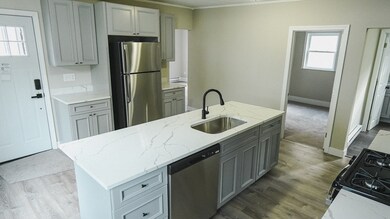 26 Maple St, Spencer, MA 01562 - photo 4