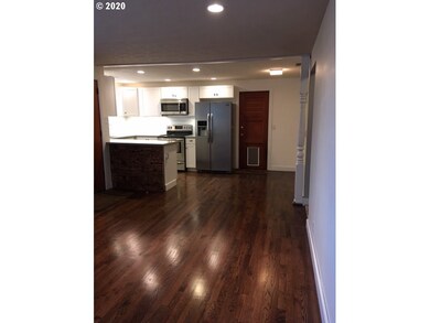 2065 Tumwater St, West Linn, OR 97068 - photo 4