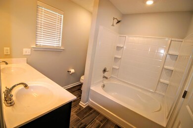 Mstr bath