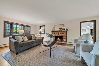 3 Timber Ln, MerriMacK, NH 03054 - photo 4