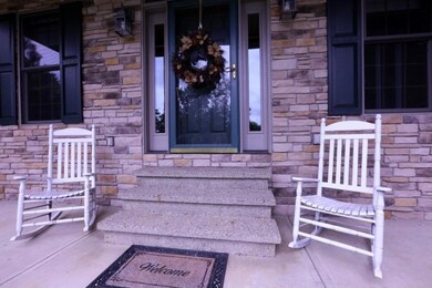 866 Kingsway Cir, Howard, OH 43028 - photo 3