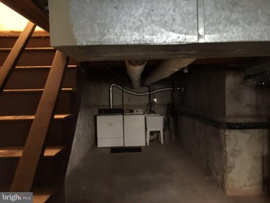 444 Trenton Ave, Camden, NJ 08103 - photo 5