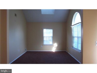8 Jade Ct unit 35A, Franklin Park, NJ 08823 - photo 2