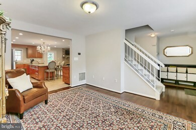 3024 Southern Elm Ct, Fairfax, VA 22031 - photo 3