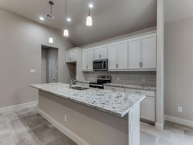 637 Vaquero St, White Settlement, TX 76108 - photo 3