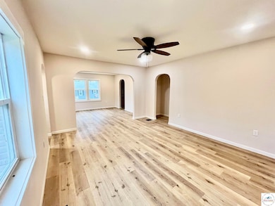 407 W Cleveland St, Versailles, MO 65084 - photo 3