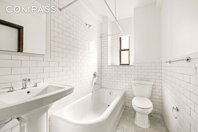 12 E 86th St unit 402, New York, NY 10028 - photo 4