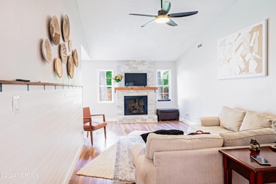 110 Silver Leaf Dr, Jacksonville, NC 28546 - photo 5