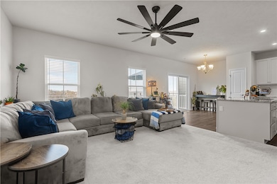 435 Greenwood Dr, Canonsburg, PA 15317 - photo 3