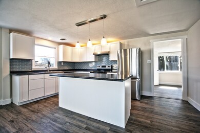 218 Ada St, New Carlisle, IN 46552 - photo 2