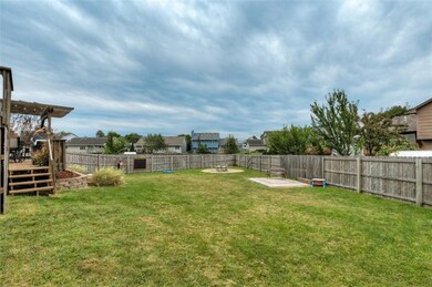 2704 River Ridge Rd, Des Moines, IA 50320 - photo 2