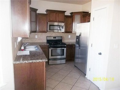 769 Desert Sage Dr, Horizon City, TX 79928 - photo 6