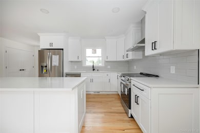 7441 S Broadway, Red Hook, NY 12571 - photo 4