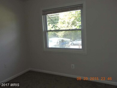 16007 Crest Dr, Woodbridge, VA 22191 - photo 6