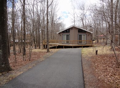 129 Chestnut Ln, Albrightsville, PA 18210 - photo 2