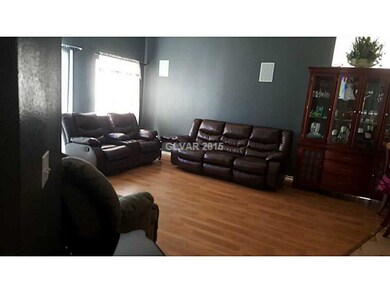 Family Room. WOOD FLOORS!!