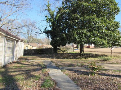 202 E Robinson St, Hernando, MS 38632 - photo 4