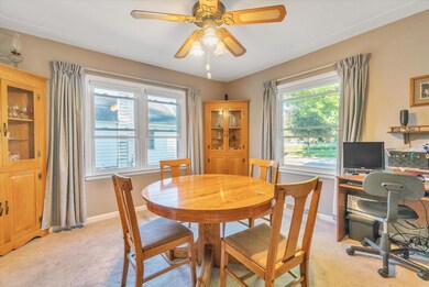 09-208-S-Myrtle-St-WindowStill-Real-Esta