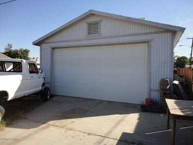 Weldon Garage 2