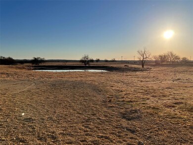 4285 Fm 2071, Gainesville, TX 76240 - photo 2